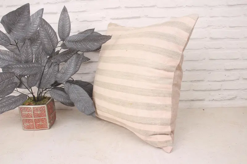 20x20 Pink Cushion, Accent Throw Pillow, Pillow Sham, Interior Designer Pillow, Pet Cushion Case, Home Decor Pillow, Pillow for Sofa - 4