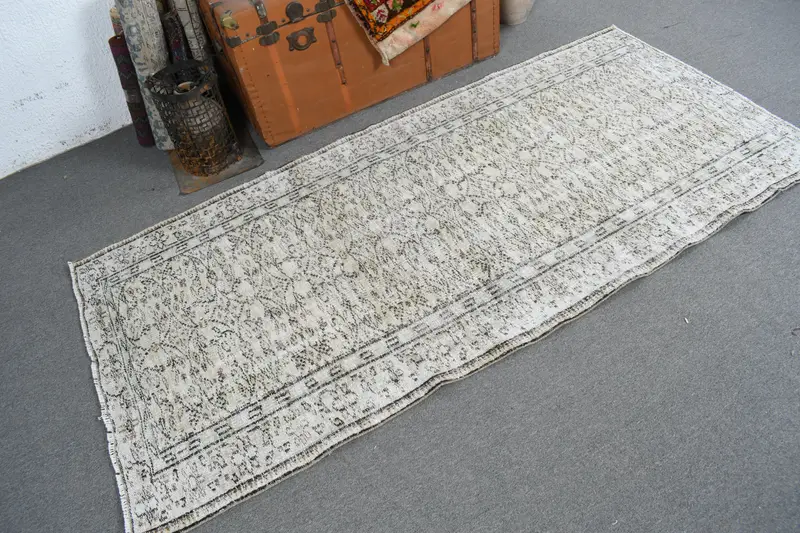 3.3x7.1 ft Oushak Turkish Rug, Gray Moroccan Vintage Rug Wool - 1