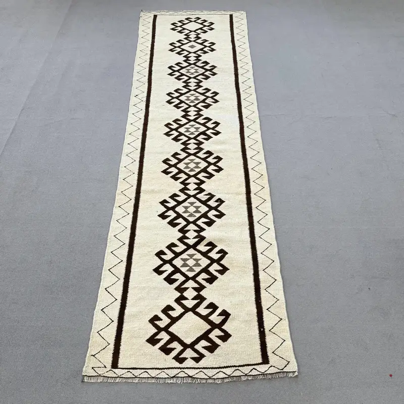 Vintage Turkish Runner Rug 3x11.6 ft (92x353 cm), White Check Kilim Rug - 1