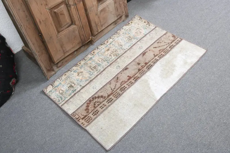 Vintage 2.2x3.2 ft Halı, Oushak Türk Halısı, Beyaz Soyut Yün Halı - 1