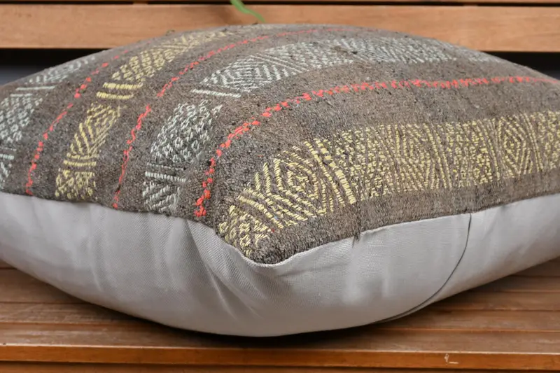 24x24 Yellow Cushion Case, Luxury Pillow Cover, Vintage Kilim Throw Pillow, Kilim Pillow, Pillow Sham, Custom Pillow, Kilim Pillow Cover - 4