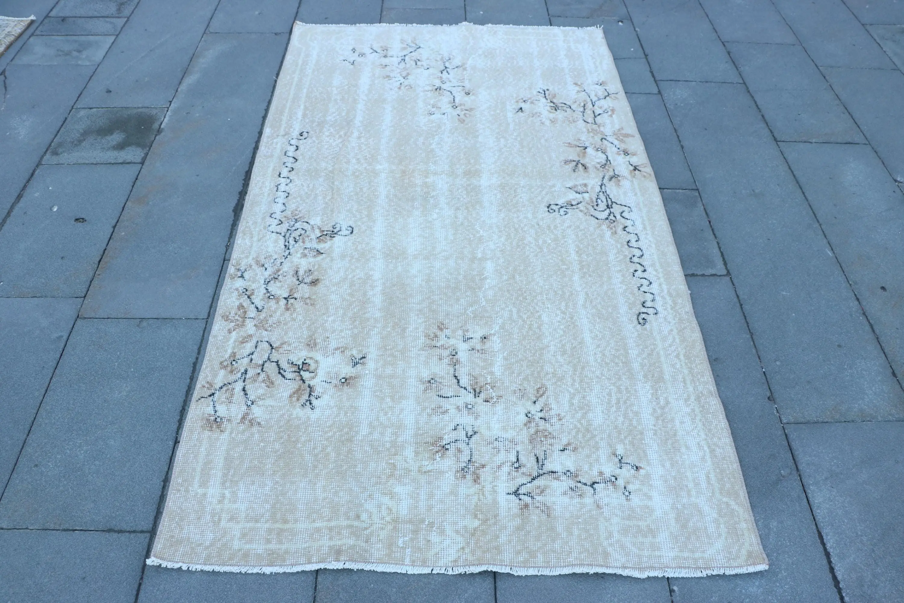 Kahverengi Fas Halısı, 3,5x6,3 ft Bej Vurgulu - 1