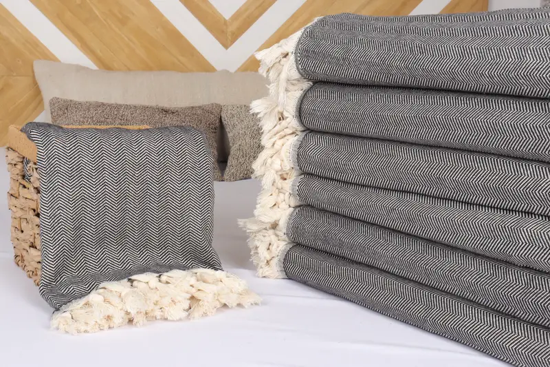 Monogram Blanket, Best Friend Gift, Organic Throw, Decorative Blanket, Beach Theme Wedding Gift, 100x80 Cotton Herringbone Towel, Bridal Shower Gift - 4