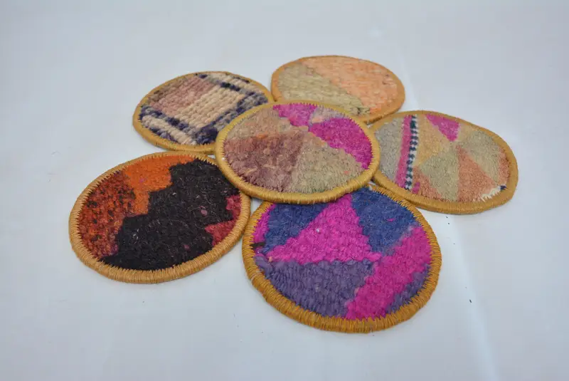 Posavasos geométricos de color naranja y bronce, posavasos boho antideslizantes