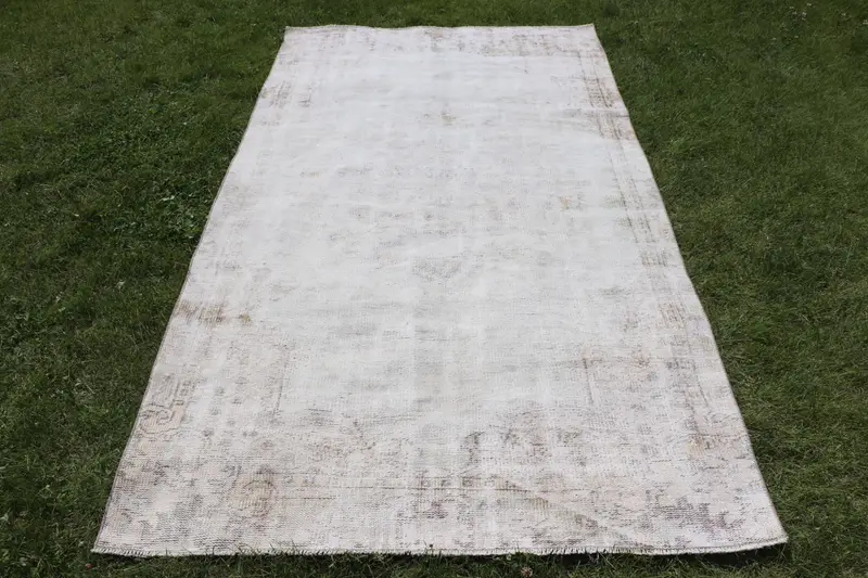 Bej ve Kahverengi Çiçekli Halı, 4,5x8,3 ft Şık Dekor