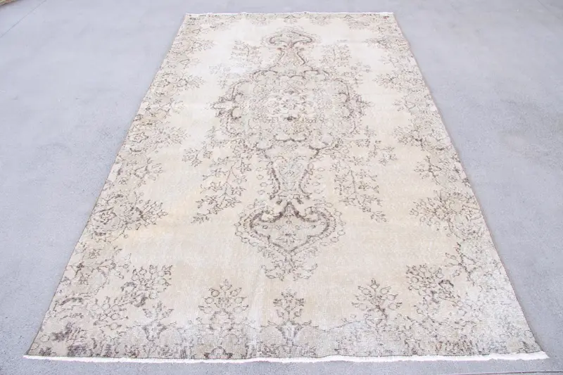 Elegant Beige & Brown Rug, 5,2x8,8 ft Floral & Geometric