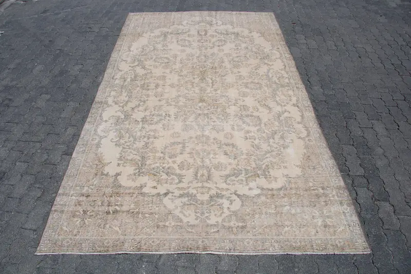 Vintage 6.3x10.9 ft Rug, Large Turkish Rug, Gray White Southwestern Wool Rug - 1