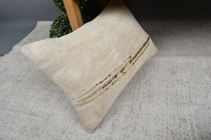 Throw Kilim Pillow, Luxury Pillow Cover, Pastel Pillow, Kilim Pillow Cover, 16x24 Beige Pillow Sham, Pillow Case, Vintage Pillow - 7