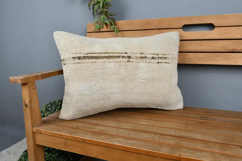Throw Kilim Pillow, Luxury Pillow Cover, Pastel Pillow, Kilim Pillow Cover, 16x24 Beige Pillow Sham, Pillow Case, Vintage Pillow - 1