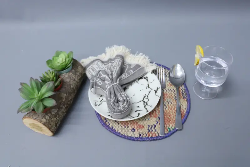 Mantel individual bohemio rojo y beige, mantel individual estilo occidental y vaquero