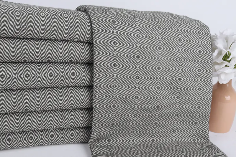 70x40 Cotton Zigzag Diamond Towel, Bridesmaid Gift Towel, Gift For Him, Bachelorette Favors Beach, Spa Gift Towel, Wedding Favors, Gift Boxes Towel - 2