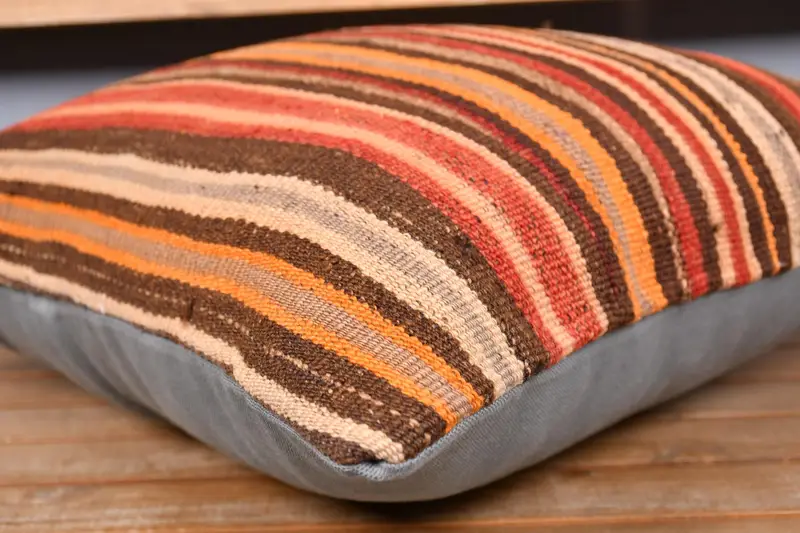 Ethnical Kilim Rug Pillow, 20x20 Red Pillow, Vintage Kilim Throw Pillow, Ethnic Pillow Sham, Pillow Case, Patio Pillow Cover, Boho Pillow - 3