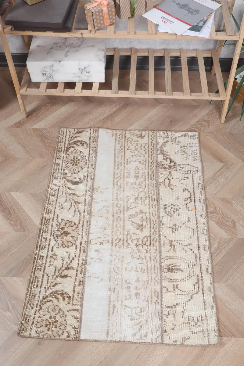 Beige Southwestern Rug, 2,3x3,2 ft Elegant Home Decor