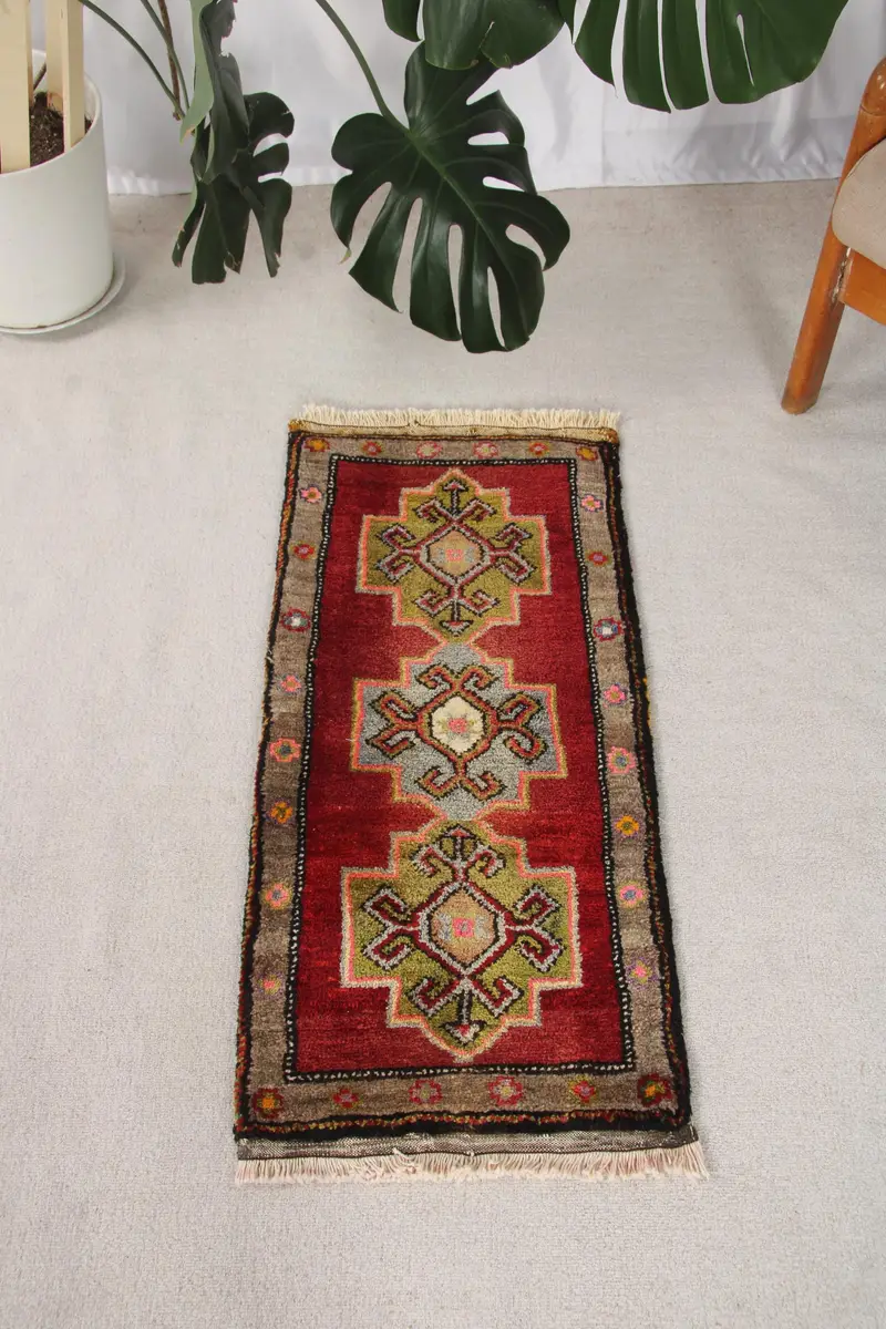 1.4x3.2 ft Halı, Türk Vintage Halısı, Kırmızı Soyut Yün Halı - 1