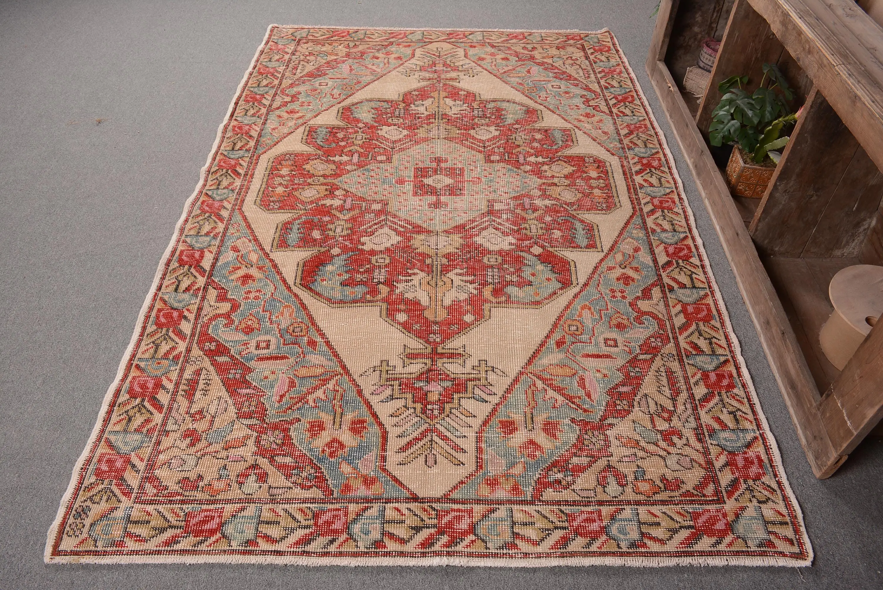 Turkish Rug, Area 5x7.6 ft Rug, Red Floral Rug - 1