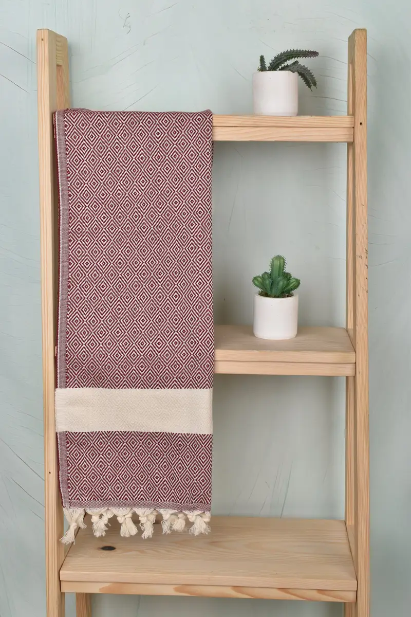 Çalışan hediyeleri, monogramlı el havlu, 36x20 pamuklu elmas havlu, Türk havlu el havlu, nakış havlu, nedime hediyeleri, el yapımı hediye - 8