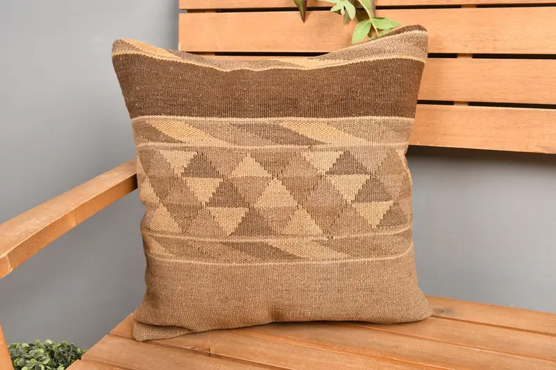 Almohada de lanzamiento bordada geométrica beige y marrón, cojín vintage hecho a mano