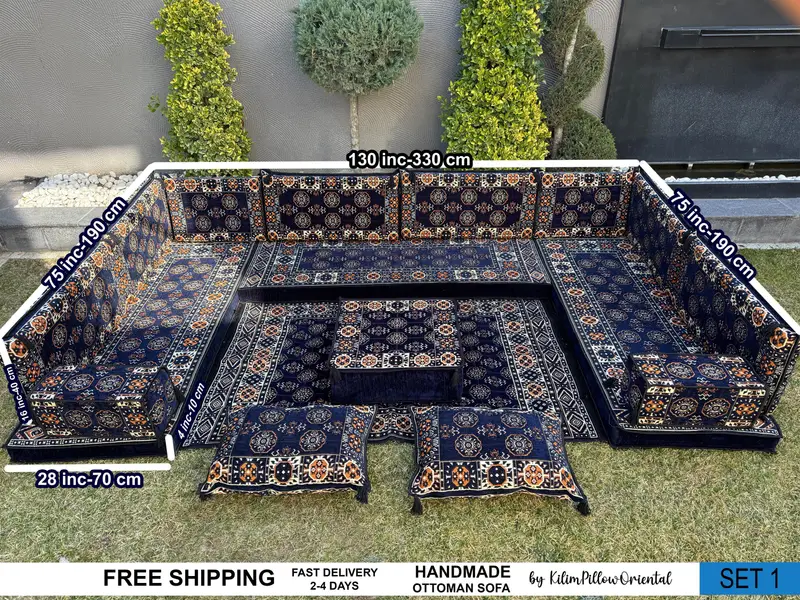ボヘミアンブルー&ブラックオットマンソファセット、キリム風のモジュール式オットマン