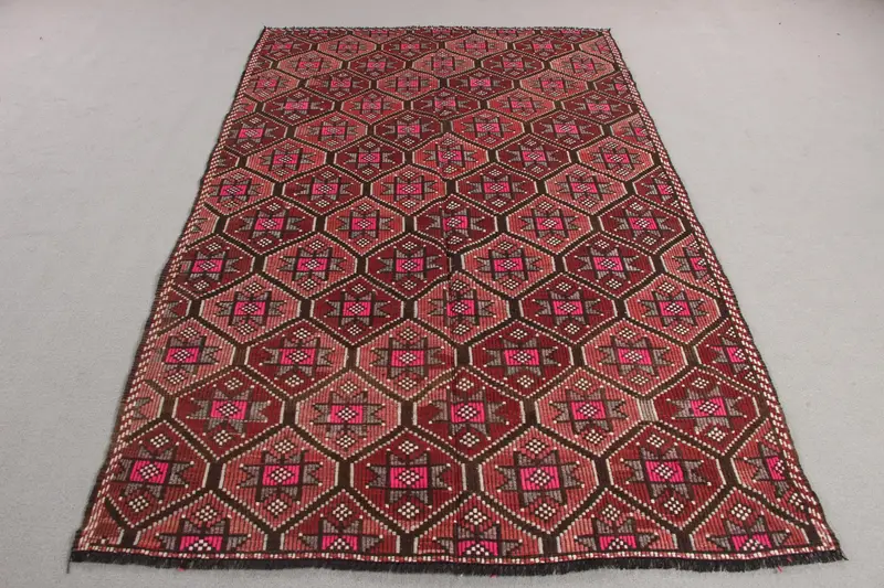 Red Southwestern Rug, 5,1x8,1 ft with Pink Accents