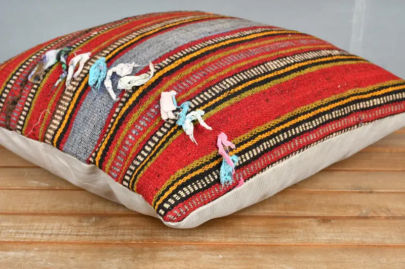 Vintage Kilim Pillow, Pillow for Sofa, Gift Pillow, Shabby Chic Pillow Case, Muted Pillow Sham, Pillow Sham, 18x18 Red Pillow Cover - 4