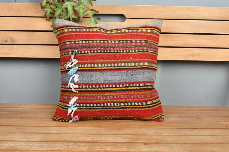 Vintage Kilim Pillow, Pillow for Sofa, Gift Pillow, Shabby Chic Pillow Case, Muted Pillow Sham, Pillow Sham, 18x18 Red Pillow Cover - 6
