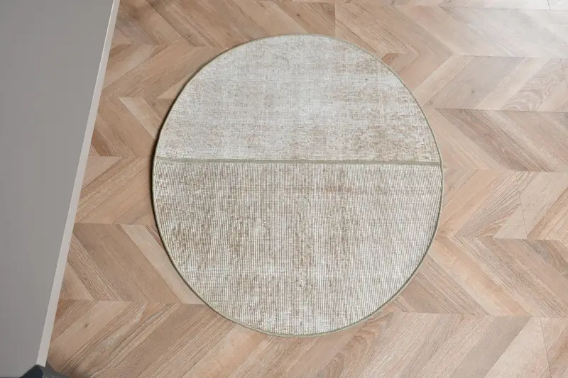 Beige Animal Print Rug, 2.5x2.9 ft Beige & Brown