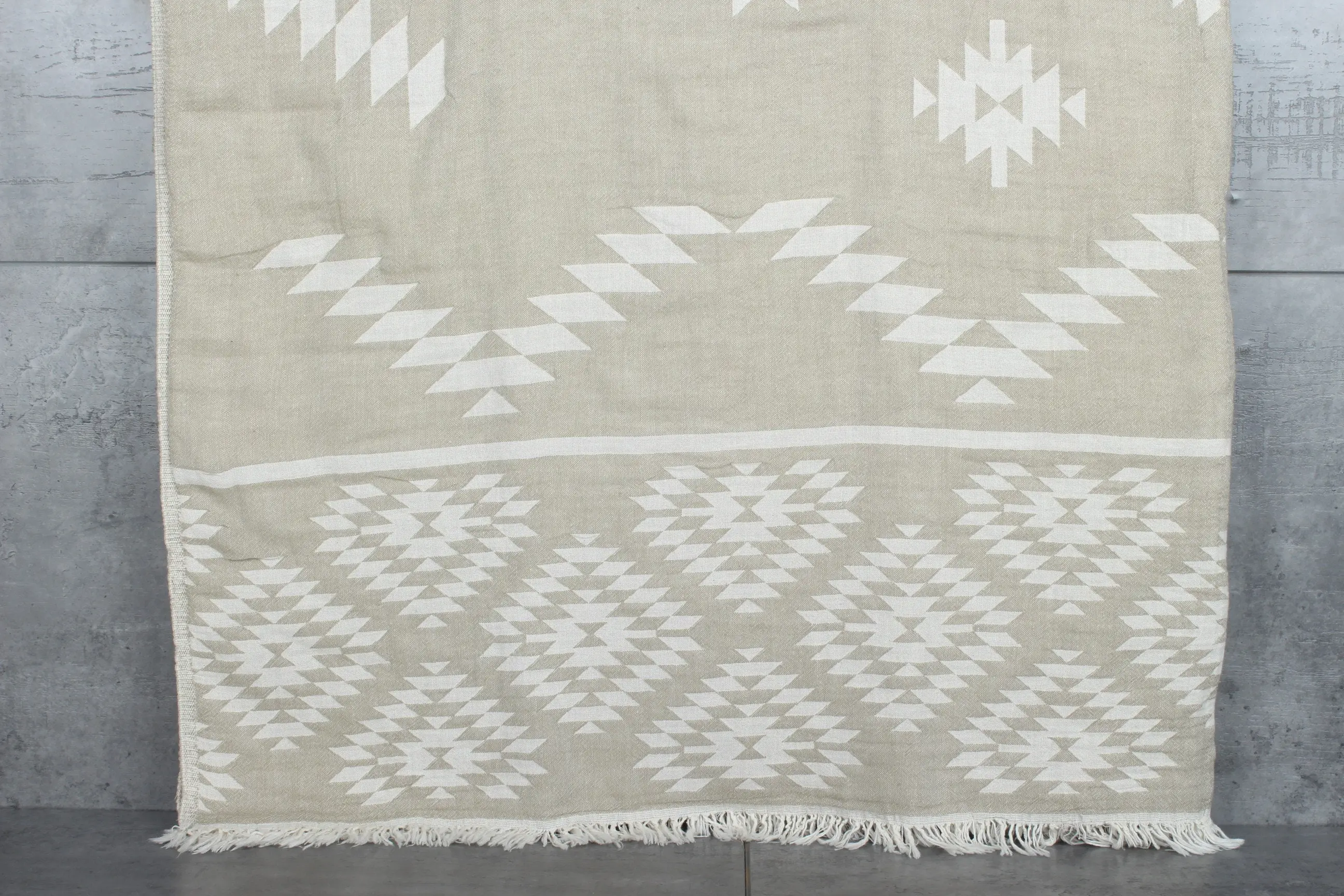 Khaki Green Cotton Throw Blanket Twin, 56x83 Inches, Solid Pattern - 1