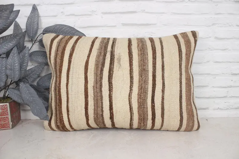 Seat Pillow Cover, 16x24 Beige Cushion Cover, Pillow Sham, Ethnical Kilim Rug Pillow, Boho Pillow, Lounge Throw Pillow Case, Kilim Pillow Cover - 1