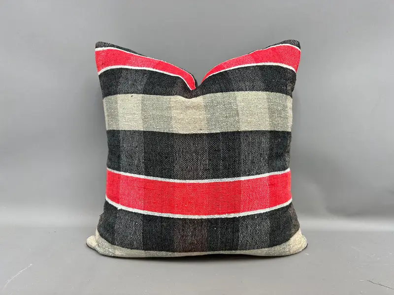 20x20 Red Pillow Cover, Vintage Kilim Pillow, Pillow, Handwoven Pillow, Sofa Bolster Pillow Case, Interior Designer Pillow, Turkish Pillow - 1