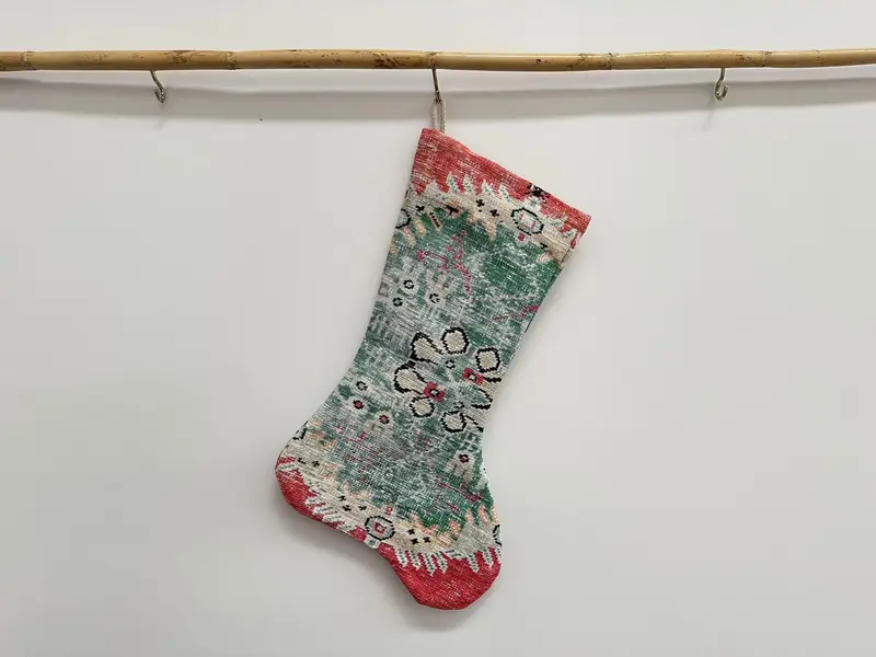 Medias estampadas Floral Delight: diseño elegante, cómodo y único