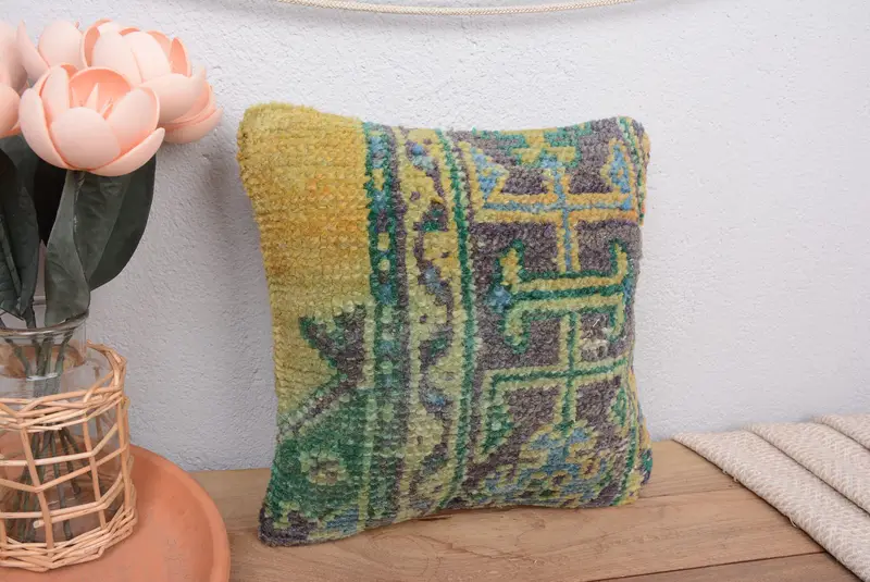 Almohada naranja del suroeste con detalles en bronce, almohada de tiro vintage