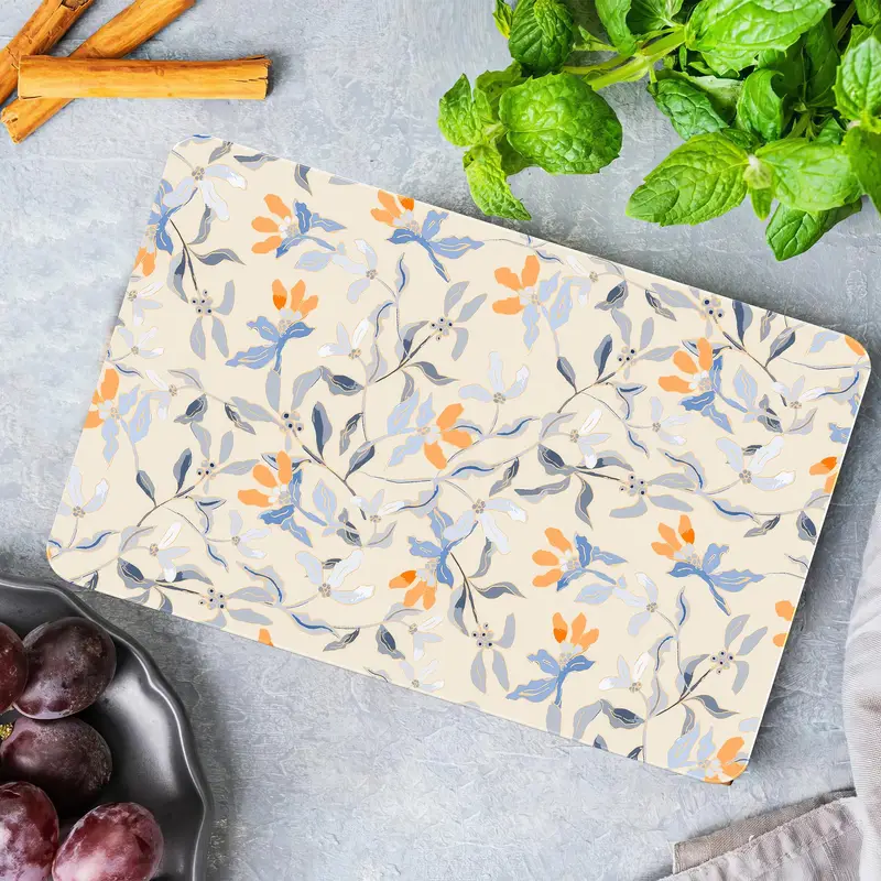 Soyut Çiçek Cam Kesme Tahtası, Modern Çiçek Desenli, Kaymaz