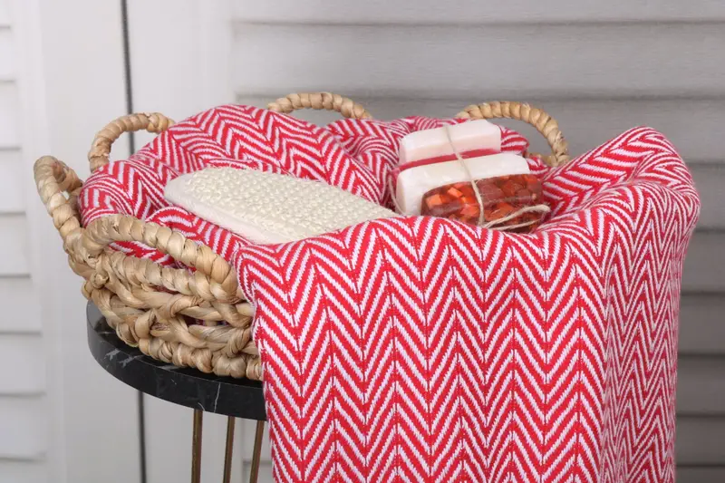 Monogrammed Beach Towel, Personalized Wedding Gift, Bridesmaid Favors, 68x40 Cotton Zig zag Towel, Monogram Turkish Towel, Organic Towel - 2