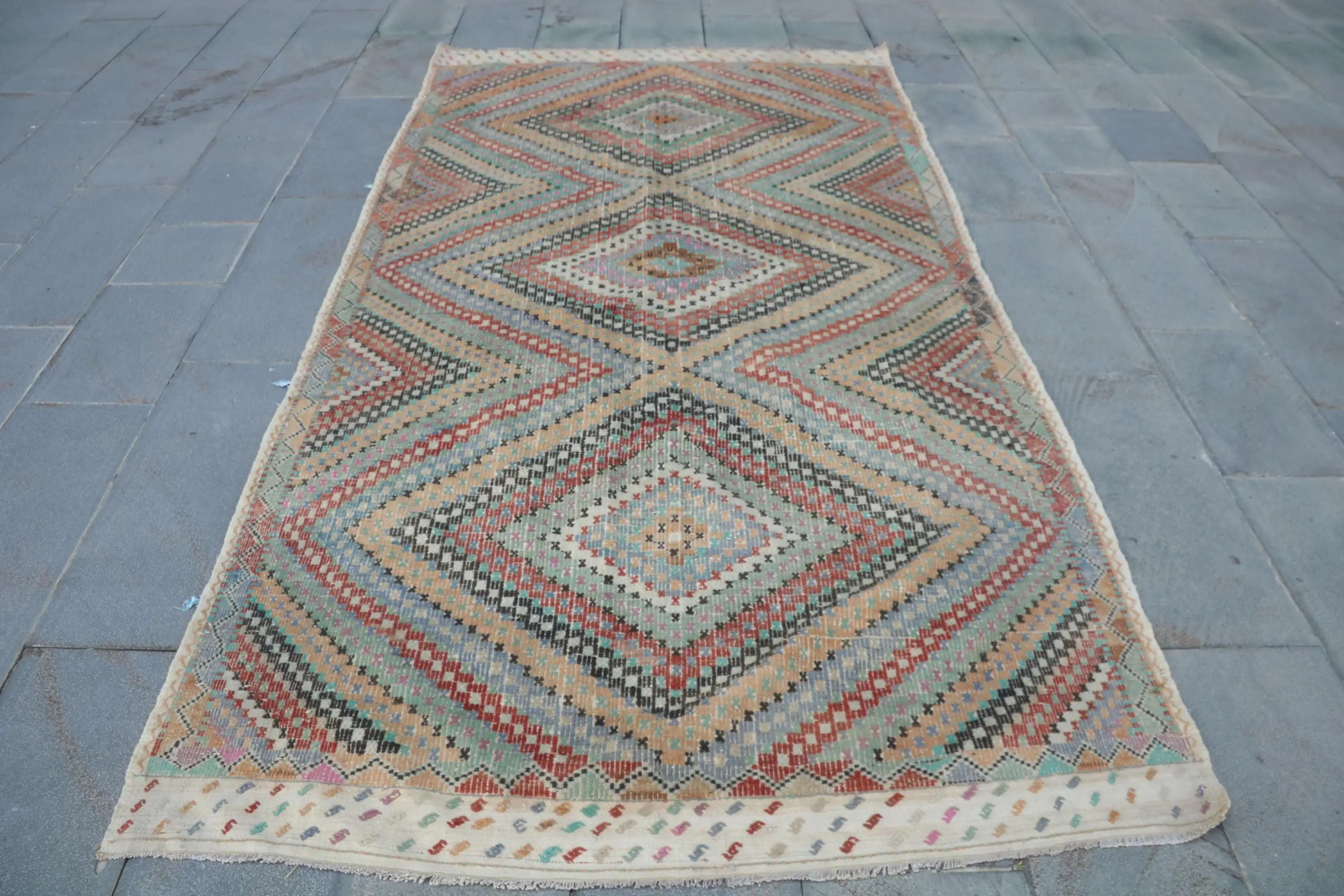 Türkischer 5,1x9,4 ft Teppich, Vintage Teppich, roter Animal Print Teppich aus Wolle - 1