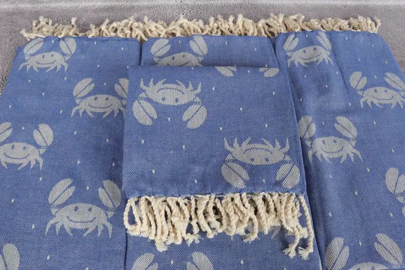 Gift Boxes Towel, Bridesmaid Gift Towel, Personalized Towel, Girls Weekend Getaways Gifts, 68x40 Cotton Crab Design Towel, Soft towel, Wedding Towel - 4