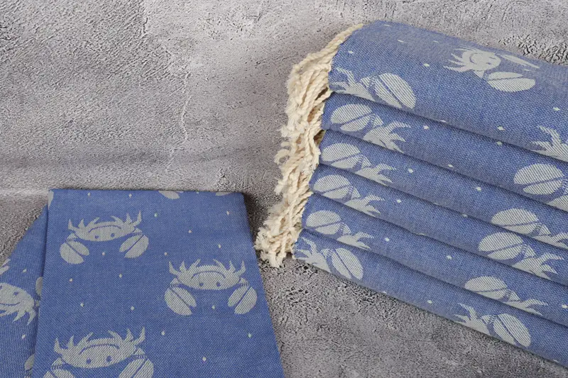 Gift Boxes Towel, Bridesmaid Gift Towel, Personalized Towel, Girls Weekend Getaways Gifts, 68x40 Cotton Crab Design Towel, Soft towel, Wedding Towel - 2