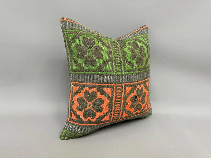 18x18 Green Cushion Case, Vintage Pillow, Cushion Case, Morroccon Kilim Cushion Cushion Case, Ethnical Kilim Rug Pillow, Gift Pillow - 2