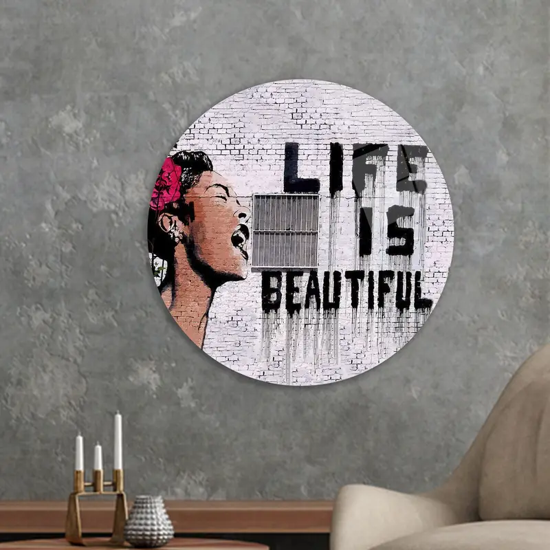 Elegant Printed Glass: Abstract Woman Graffiti Art Design