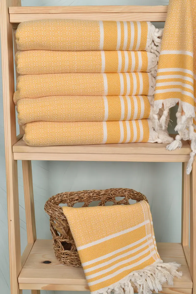 Monogrammed Hand Towel, Beach Wedding Favor, 32x16 Cotton Diamond Towel, House Warming Gift, Small Bath Towels, Wedding Favors, Custom Name Towel - 3