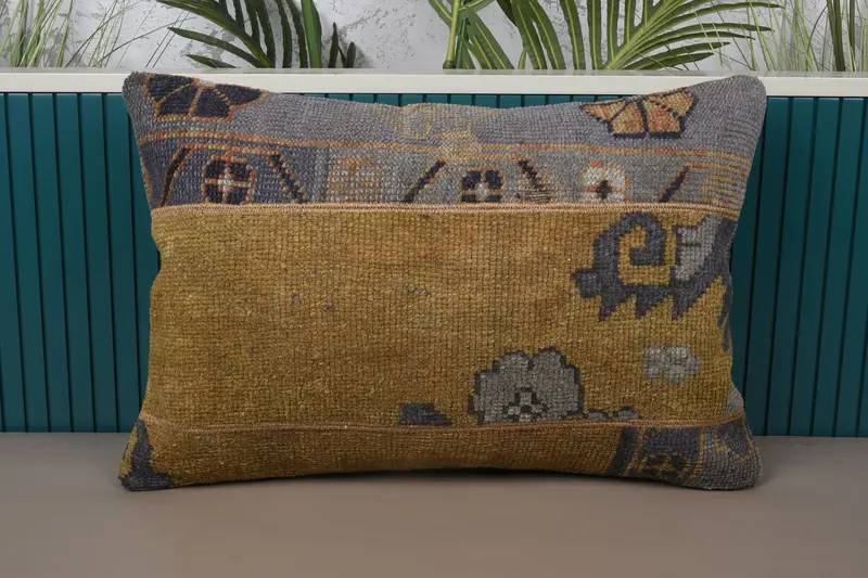 Braunes und graues Patchwork-Wurfkissen, handgefertigtes besticktes Kissen