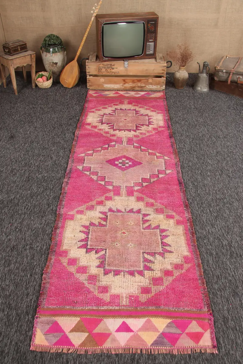 Vintage Herki Rug 3.2x10.5 ft, Pink Brown Paisley Wool Turkish Rug - 1
