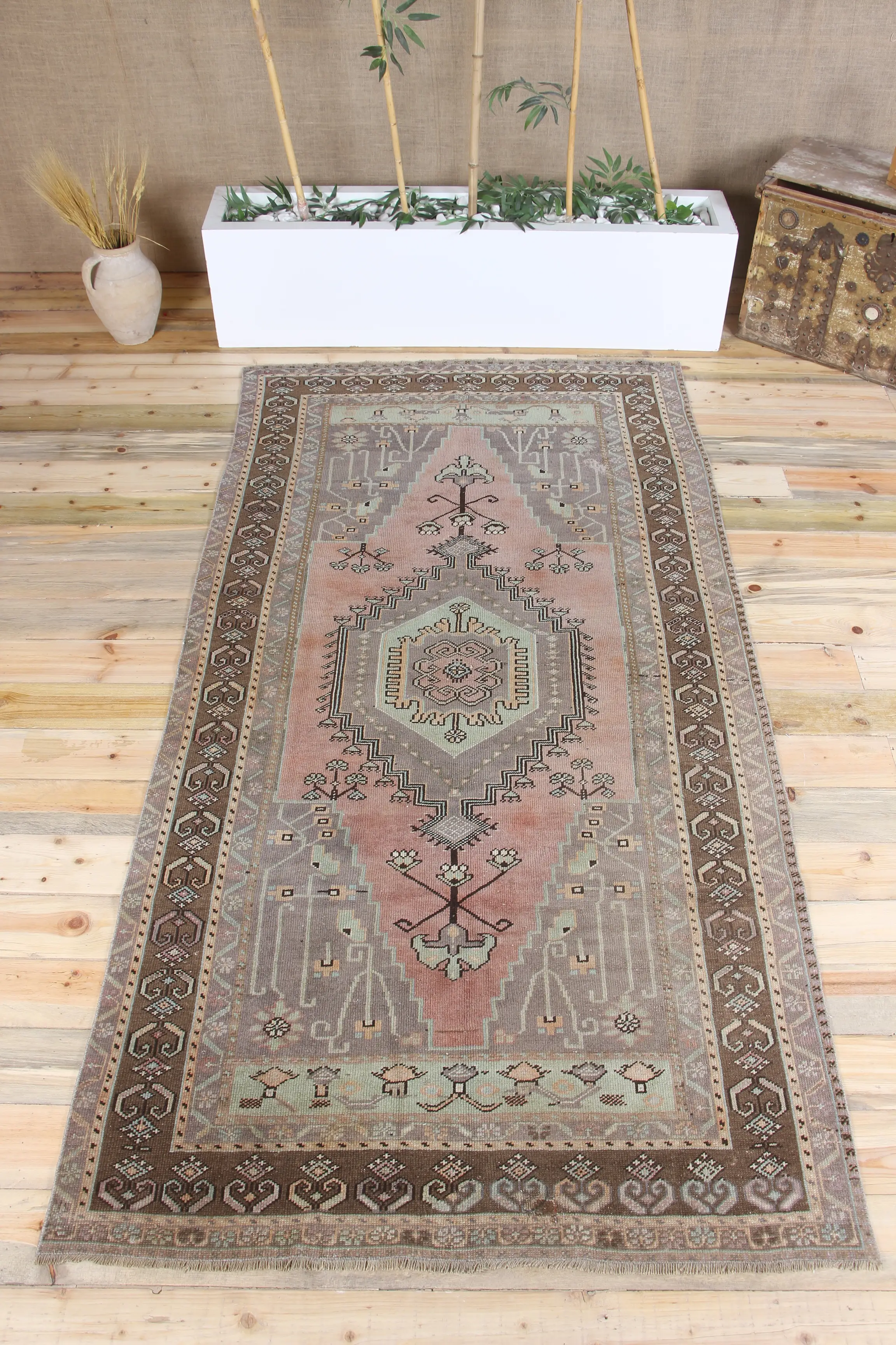 Vintage Turkish Oushak Rug 4.3x8.7 ft, Green Area Geometric Rug - 1