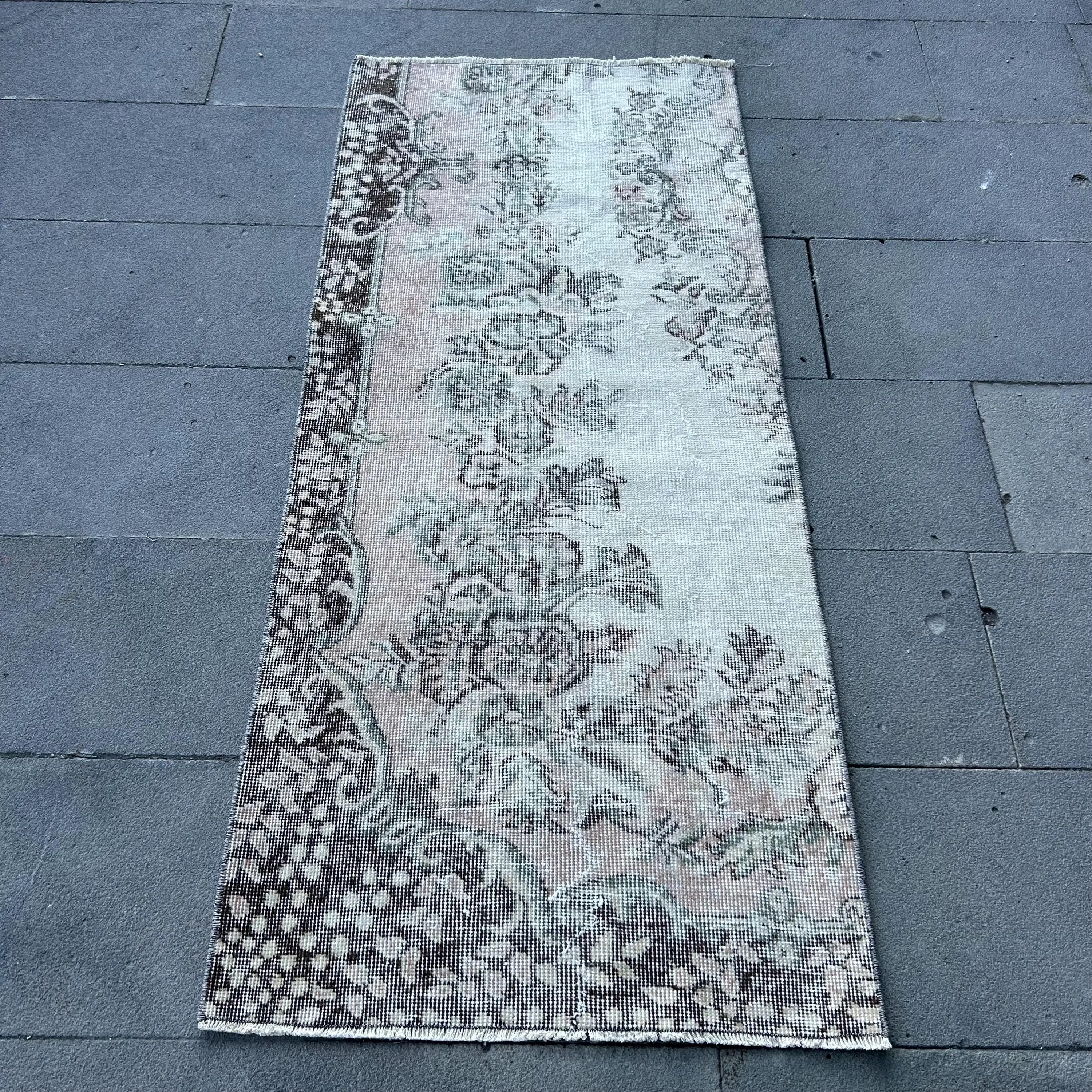 2.3x5.4 ft Vintage Rug, Turkish Small Rug, Gray White Patchwork Rug - 1