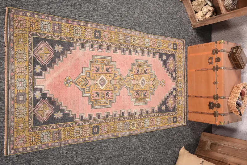 Turkish Area Rug, 3.7x7.1 ft Vintage Rug, Pink Oushak Wool Rug - 1