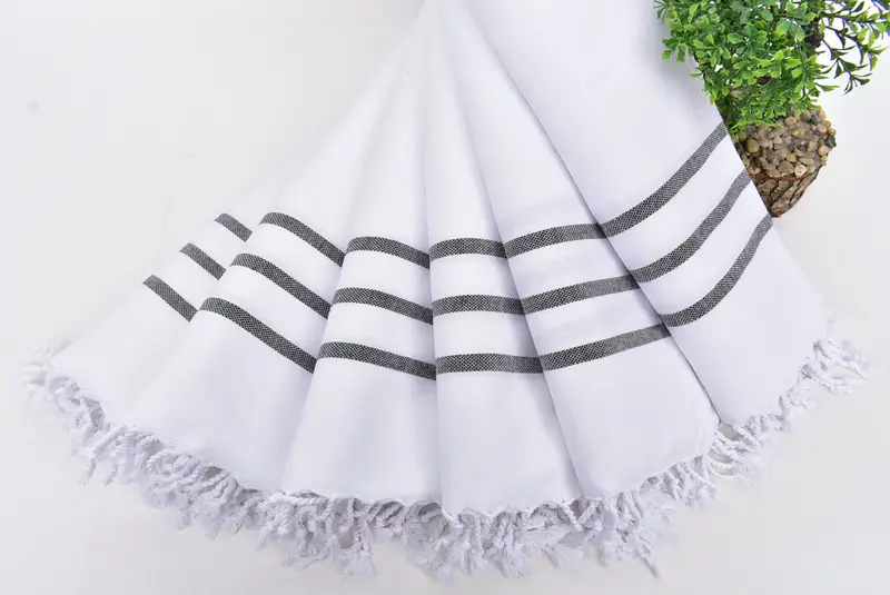Personalisiertes Handtuch, Brautjungferngeschenk, 40x24 Baumwollstreifenhandtuch, Brautjungfernbevorzugungen, Geschenk für ihn, Hochzeitsbevorzugungen, Spa -Handtuch, Küchentuch - 4