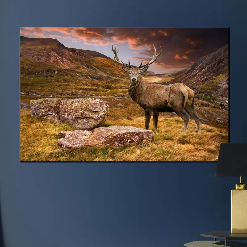 Elegante Deer Mountain-Leinwand: Die Gelassenheit der Natur im Druck