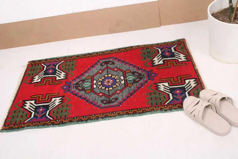 Vintage Kleiner Teppich 1,8x3,4 ft (56x104 cm), Oushak Roter marokkanischer türkischer Teppich - 1
