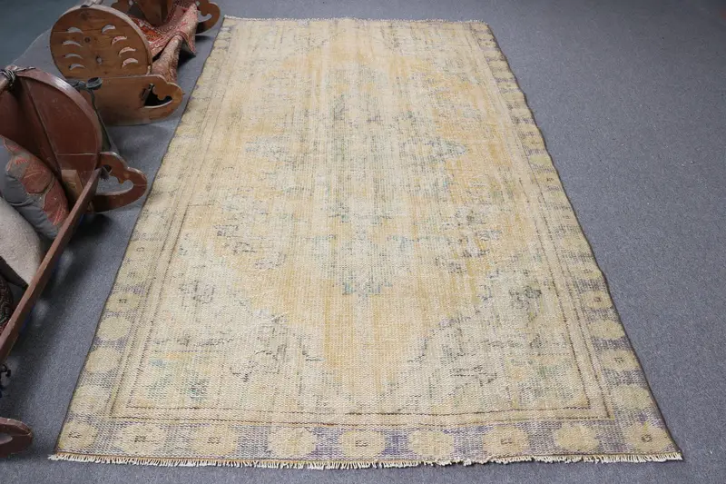 Türk Vintage Halı, 4.9x8.7 ft Oushak Halı, Sarı Mavi Çiçekli Yün Halı - 1