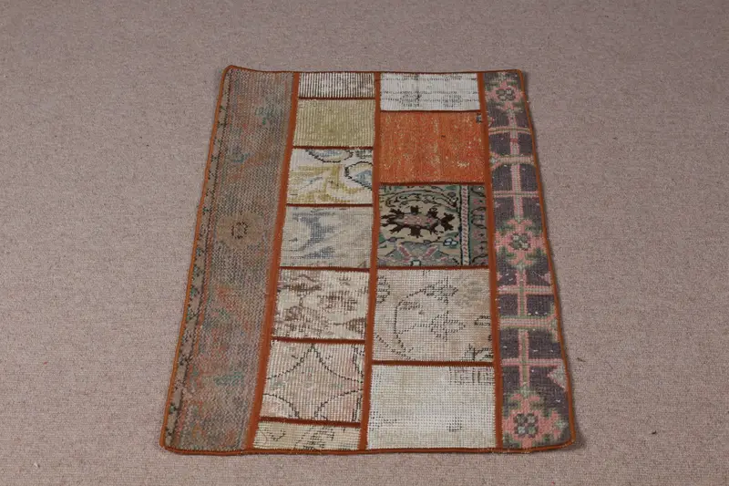 1,8 x 3 Fuß großer Teppich, Ombré-Design in Beige und Blau