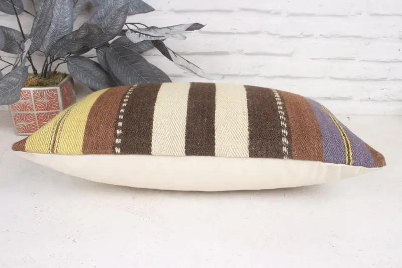 Knitted Pillow, Vintage Pillow, Pillow Cover, Outdoor Patio Pillow, Turkish Kilim Pillow, Handmade Kilim Cushion, 12x20 White Cushion Cover - 5